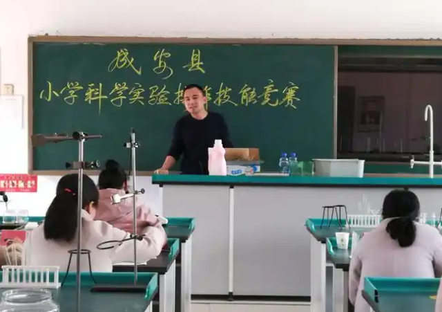 激起学习兴趣激活中小学科学教育生机不能只靠学校单打独斗